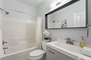 1403 240th Way SE, Sammamish, WA 98075 - Photo 9