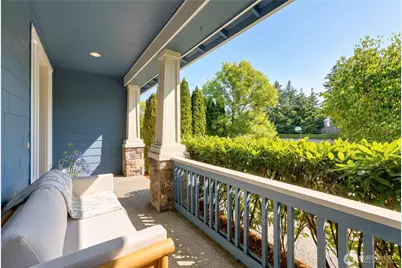 1403 240th Way SE, Sammamish, WA 98075 - Photo 3