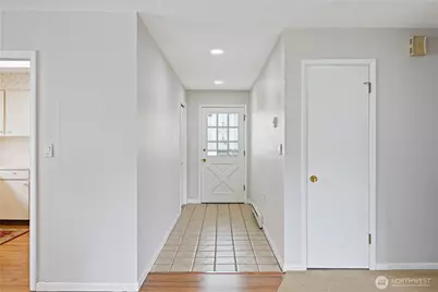 1408 20th Avenue #B-1, Longview, WA 98632 - Photo 3
