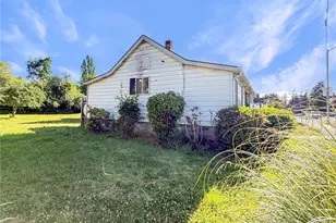 702 Martin St, Steilacoom, WA 98388 - Photo 7