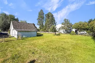 702 Martin St, Steilacoom, WA 98388 - Photo 5