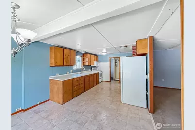 702 Martin Street, Steilacoom, WA 98388 - Photo 11