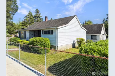 702 Martin Street, Steilacoom, WA 98388 - Photo 3