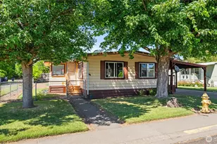 801 NE Dawson St, College Place, WA 99324 - Photo 1