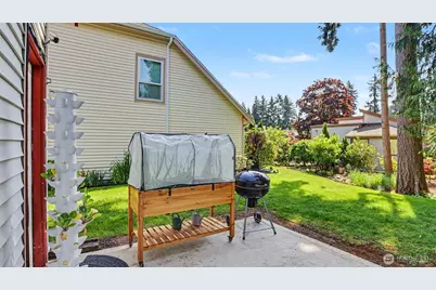 247 S 328th Lane, Federal Way, WA 98003 - Photo 21