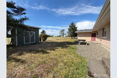 655 Canal Drive NE, Ocean Shores, WA 98569 - Photo 19