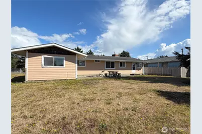 655 Canal Drive NE, Ocean Shores, WA 98569 - Photo 17