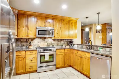3770 Suncadia Trail #108, Cle Elum, WA 98922 - Photo 7