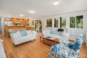 12415 NE 112th St, Kirkland, WA 98033 - Photo 3