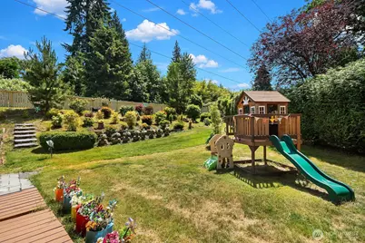 12415 NE 112th Street, Kirkland, WA 98033 - Photo 23