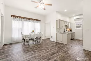 102 W Anderson St, Elma, WA 98541 - Photo 9