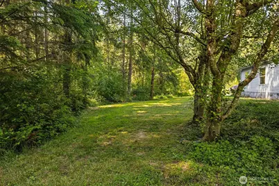 40402 66th Avenue E, Eatonville, WA 98328 - Photo 17