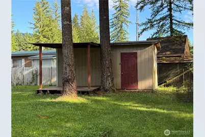 8595 Golden Valley Drive, Maple Falls, WA 98266 - Photo 25