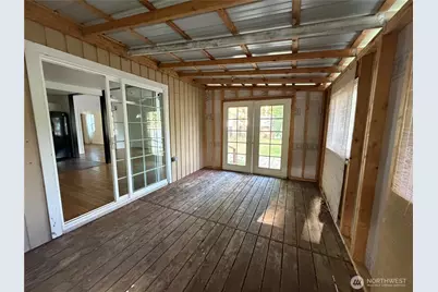 8595 Golden Valley Drive, Maple Falls, WA 98266 - Photo 21