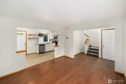 8823 Delridge Way SW #B, Seattle, WA 98106 - Photo 9