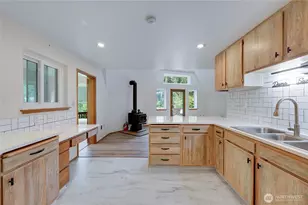 16412 38th Ave E, Tacoma, WA 98446 - Photo 11