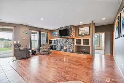 2487 Redwood Avenue, Longview, WA 98632 - Photo 7