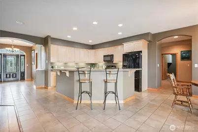 2487 Redwood Avenue, Longview, WA 98632 - Photo 9