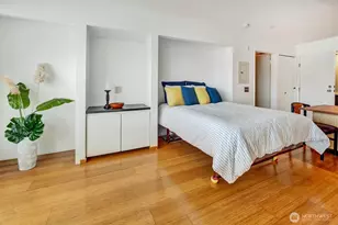 211 Summit Ave E, Seattle, WA 98102 - Photo 11