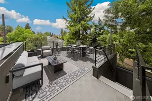 9813 Linden Ave N, Seattle, WA 98103 - Photo 11