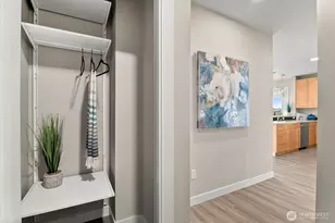 655 Crockett St, Seattle, WA 98109 - Photo 5