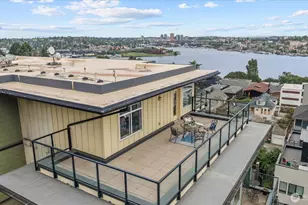 655 Crockett St, Seattle, WA 98109 - Photo 23