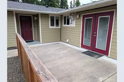 9428 Pacific Avenue SE, Olympia, WA 98513 - Photo 3