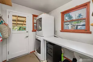 10251 3rd Ave SW, Seattle, WA 98146 - Photo 19
