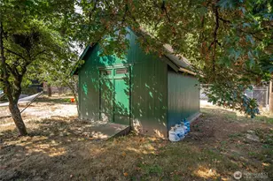 10251 3rd Ave SW, Seattle, WA 98146 - Photo 31