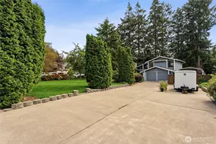 8201 179th Ave E, Bonney Lake, WA 98391 - Photo 29