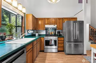 8201 179th Ave E, Bonney Lake, WA 98391 - Photo 13