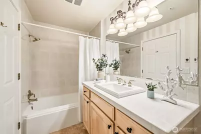1600 Alki Avenue SW #202, Seattle, WA 98116 - Photo 17