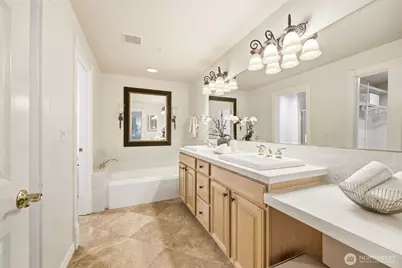 1600 Alki Avenue SW #202, Seattle, WA 98116 - Photo 13
