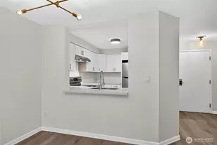 1300 W Boston St, Seattle, WA 98119 - Photo 7