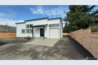 955 Tonquin Avenue SW, Ocean Shores, WA 98569 - Photo 1