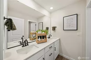 13913 207th Ave Ct E, Bonney Lake, WA 98391 - Photo 27