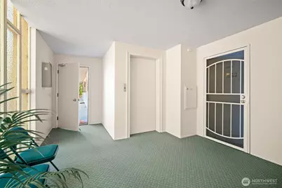 415 N State Street #303, Bellingham, WA 98225 - Photo 23