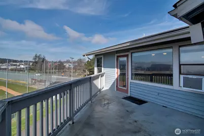 651 SE Bayshore Drive #B304, Oak Harbor, WA 98277 - Photo 17