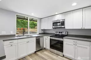 6983 Sunset Ave NE, Bremerton, WA 98311 - Photo 11