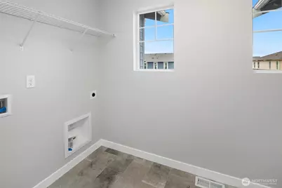 592 SW 97th Street #2, Seattle, WA 98106 - Photo 31