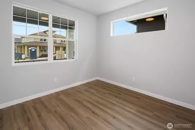 592 SW 97th Street #2, Seattle, WA 98106 - Photo 7