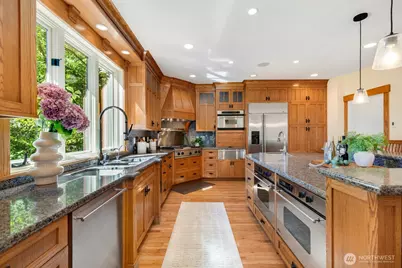 4155 212th Way SE, Sammamish, WA 98075 - Photo 13