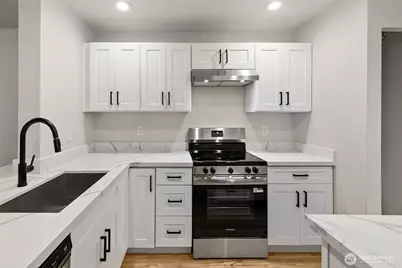 2100 S 336th Street #F4, Federal Way, WA 98009 - Photo 5