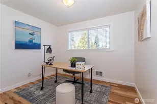 3905 NE 6th St, Renton, WA 98056 - Photo 11