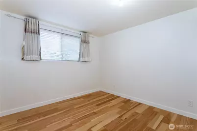 3905 NE 6th Street, Renton, WA 98056 - Photo 17