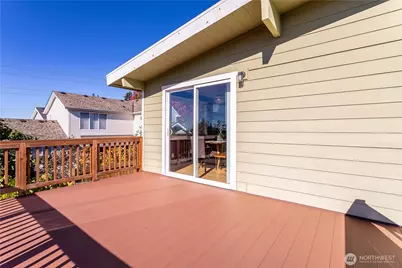 3905 NE 6th Street, Renton, WA 98056 - Photo 25