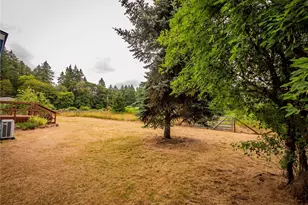 8903 336th St S, Roy, WA 98580 - Photo 27