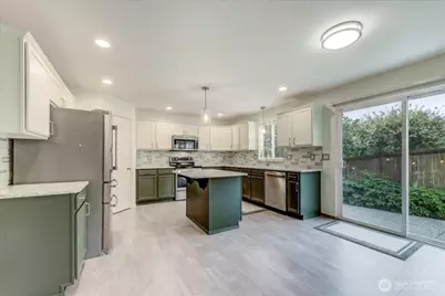1523 151st Street SW, Lynnwood, WA 98087 - Photo 5