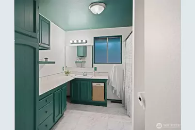 9125 Central Valley Road NE, Bremerton, WA 98311 - Photo 17