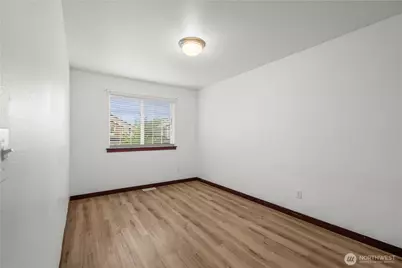 18410 42nd Avenue SE, Bothell, WA 98012 - Photo 11